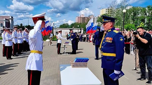 В Тверском суворовском училище состоялся выпуск воспитанников